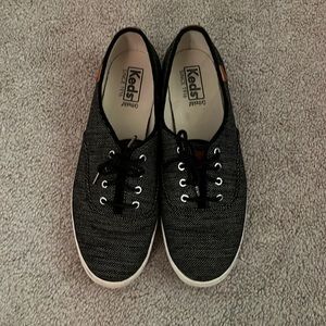 Size 8.5 ortholite keds. Gently used.